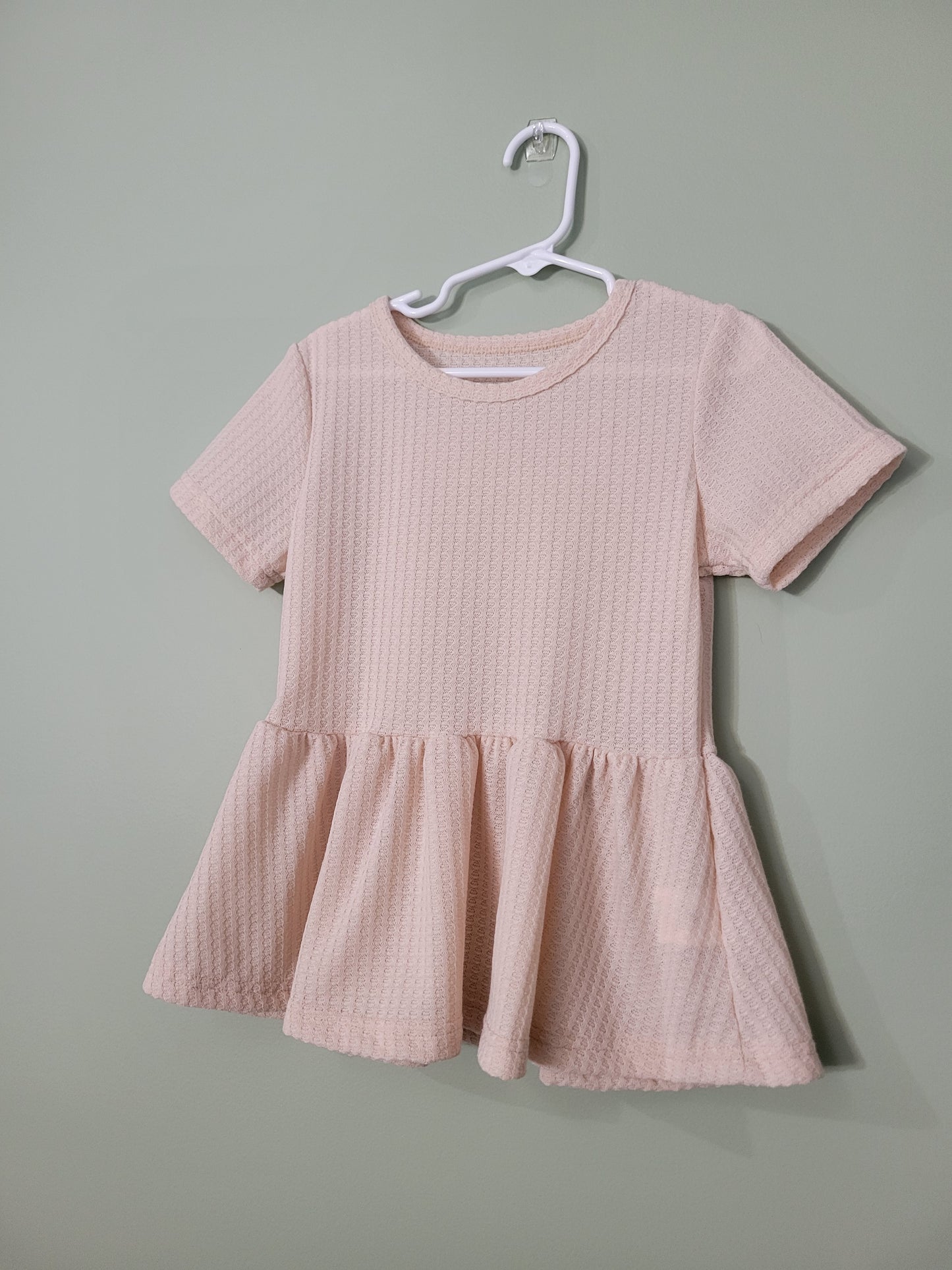Ruffle Top-size 6
