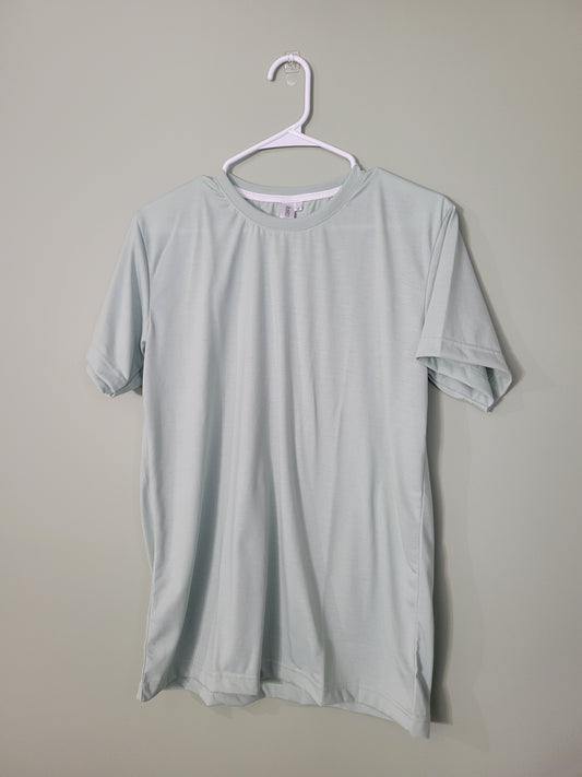 T-Shirt-Medium