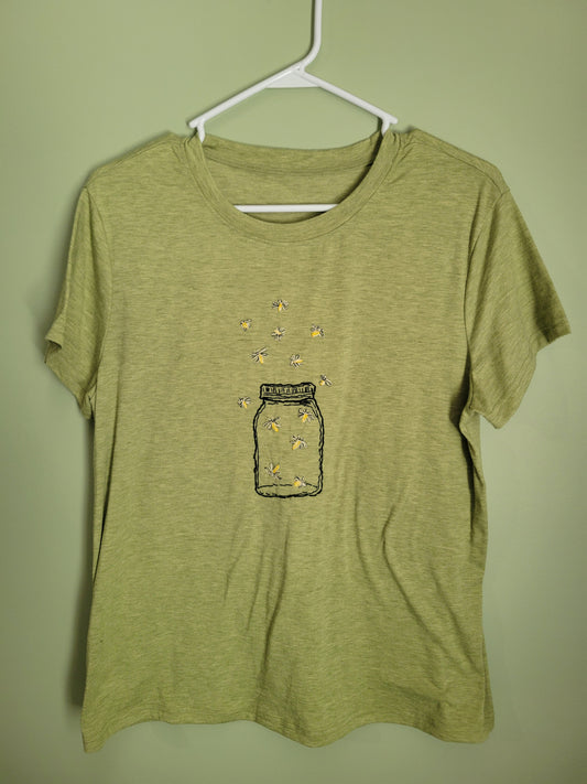 Fireflies w/Mason Jar T-Shirt-Large